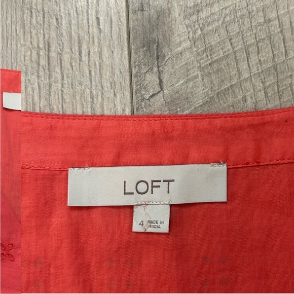 LOFT Coral Eyelet Flutter Sleeve Button Front Dress Sz 4 - Picture 7 of 12